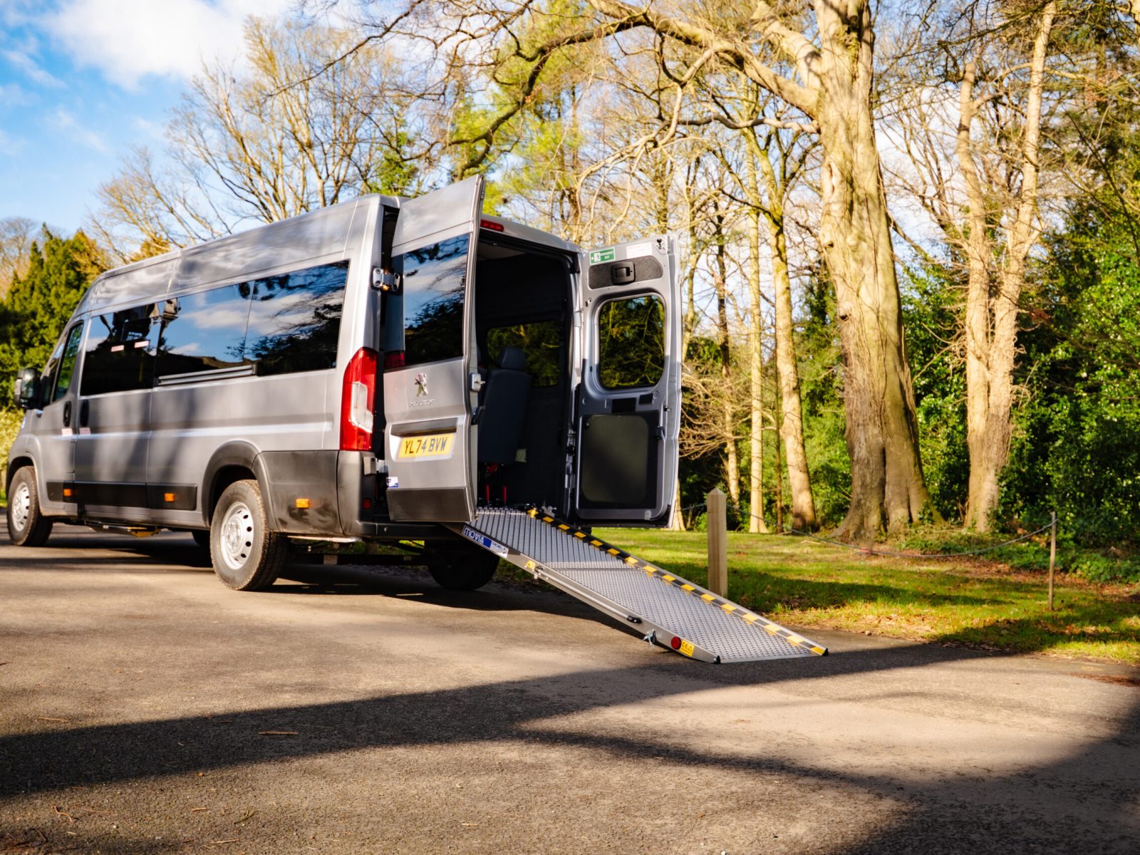 wheelchair accessible minibus